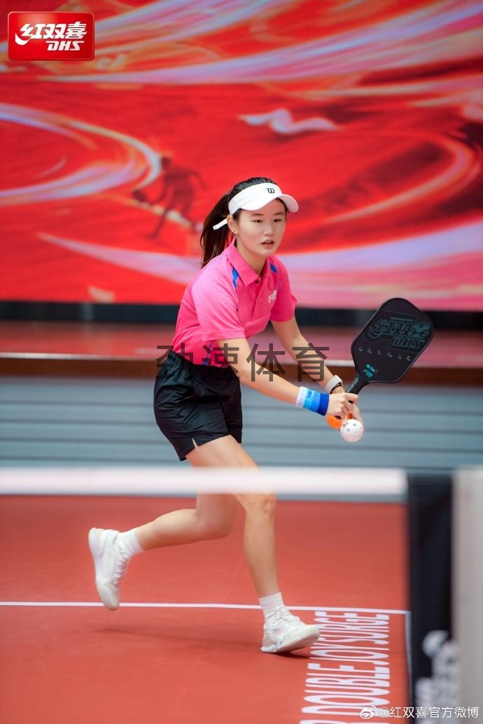 7370e7a6gy1hrj5hrpesaj21ma2ff4qp